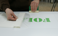 Selbstklebendes Laminat